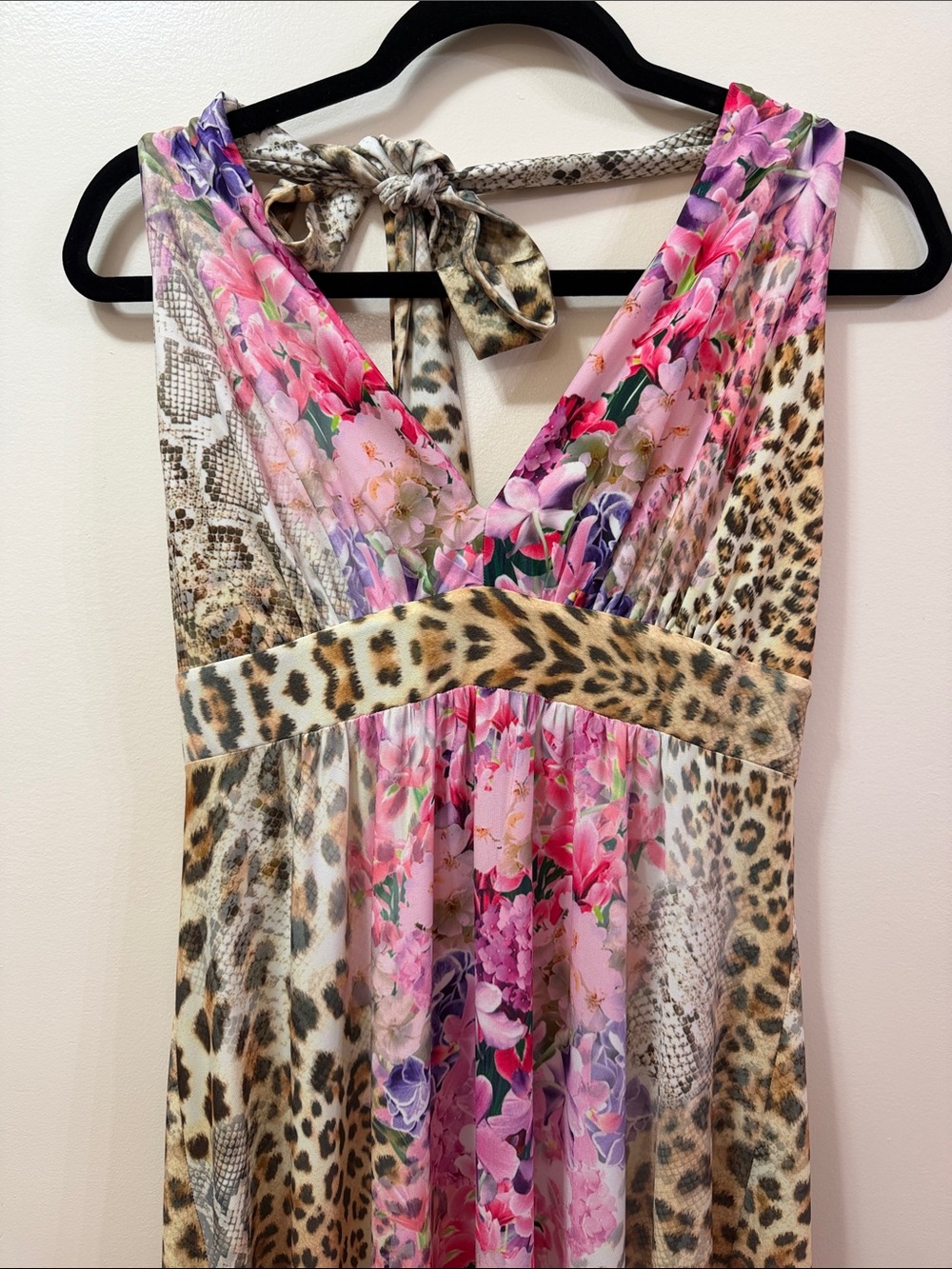 Boston Proper. Leopard Floral & Animal  V- Neck Maxi Dress with Open Back. NWOT - Picture 6 of 11